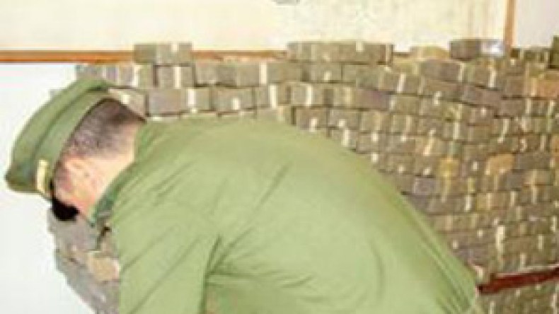 الدرك يحرّر فتاتين “مختطفتين” ويطيح بشبكة ترويج المخدرات بڤالمة