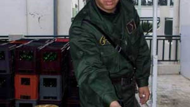 تسويق 4 أطنان من المخدرات المغربية للجزائريين بالتقسيط المريح