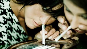 المخدرات الصلبة تروّج في الملاهي والعلب الليلية لغلاء أسعارها