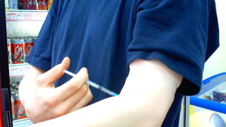 مدمنون يعوِّضون “السيبيتاكس” و”الحمراء” بـ”الهبالة” و”الديليون”