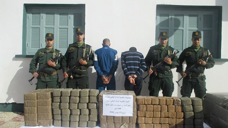 “آس. آم. آس” يفكك شبكة لتهريب المخدرات من المغرب إلى بوفاريك