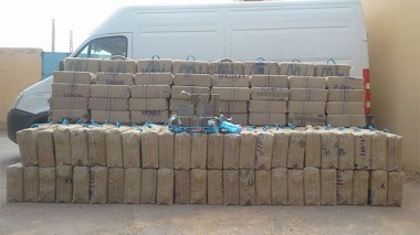 Algerian Security Services Seized Over 93 Tons Of Drugs During The 10 First Months Of 2016