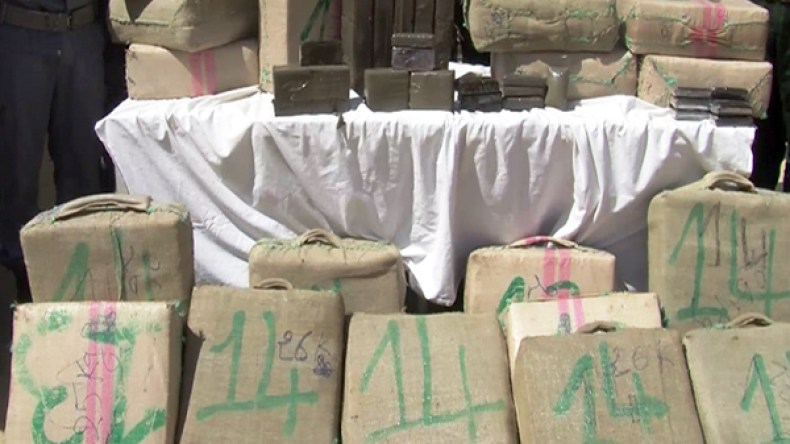 حجز 15 قنطار “زطلة” وتوقيف 5 بارونات