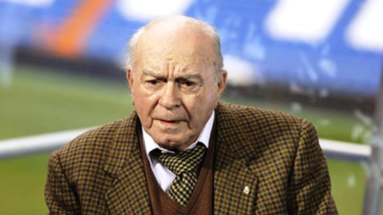 رحيل أسطورة الكرة دي ستيفانو