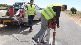 مديرية الأشغال العمومية للعاصمة تباشر صيانة الطرقات ليلا