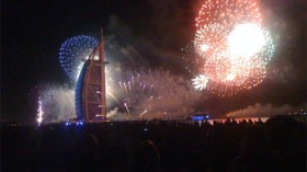 مئات‭ ‬الجزائريين‭ ‬يشدون‭ ‬الرحال‭ ‬إلى‭ ‬دبي‭ ‬لمشاركة‭ ‬5‭ ‬ملايين‭ ‬سائح‭ ‬في‭ ‬احتفالات‭ ‬رأس‭ ‬السنة