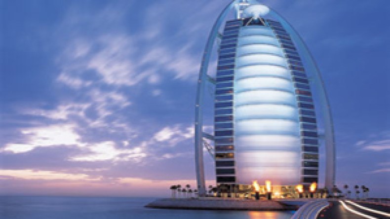 مدينة‮ ‬دبي‮ ‬تنافس‮ ‬كبريات‮ ‬مدن‮ ‬الموضة‮ ‬عبر‮ ‬العالم‮ ‬باحتلالها‮ ‬المرتبة‮ ‬العاشرة‮ ‬عالميا