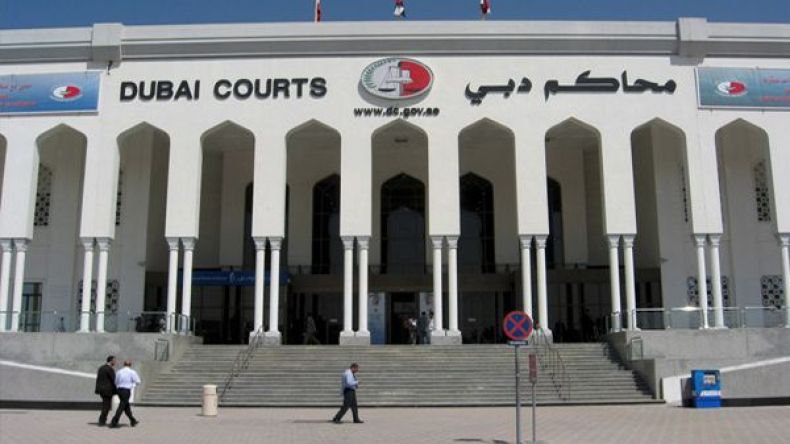 سجن أربع مغربيات لاعتدائهن على سائق أجرة وهنّ ثملات