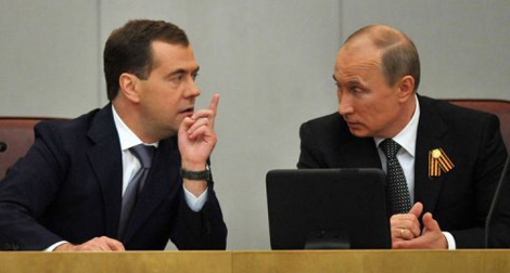 Russie: Dmitri Medvedev devient officiellement Premier ministre