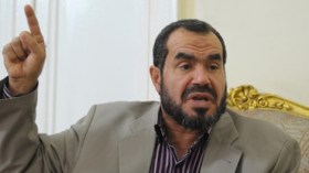 شيخ الأزهر قاتل لأنه سوغ الانقلاب