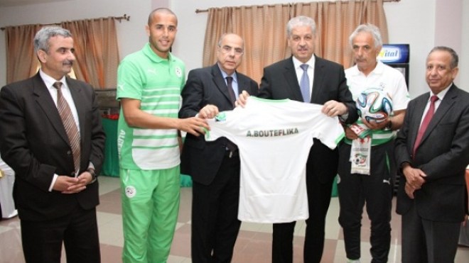 بوتفليقة يجدّد دعمه لـ “الخضر” وسلال يزور كتيبة “محاربي الصحراء”