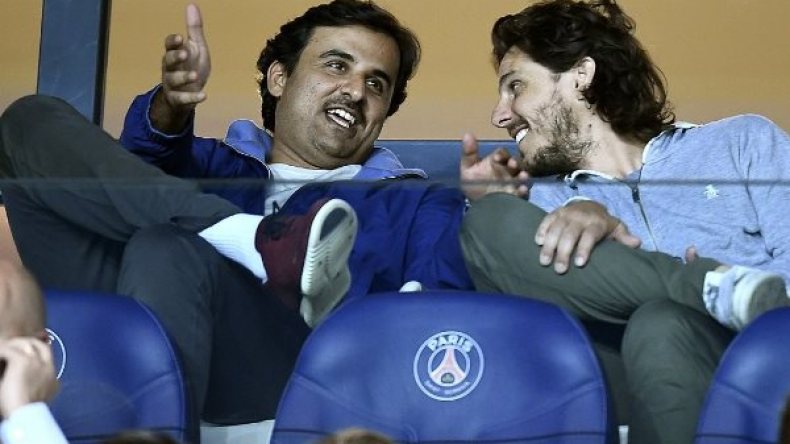 أمير قطر غادر الملعب قبل نهاية المباراة!