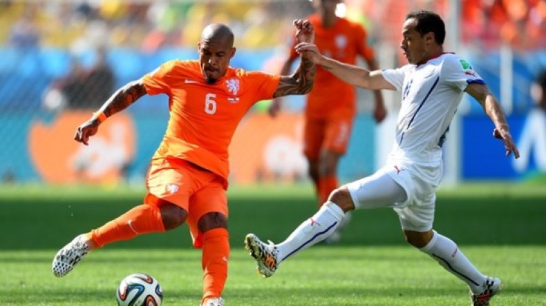 إنتحار طالب جامعي صيني بسبب المونديال