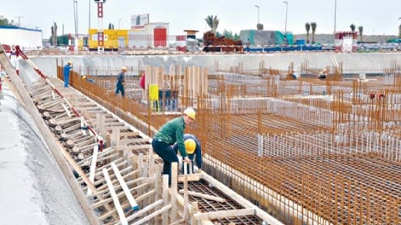 أكثر من 30 ألف صيني يعملون بالجزائر