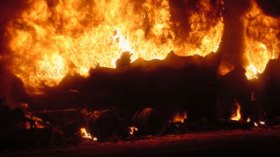 Fuel- laden truck explosion kills 2 in southern Algeria
