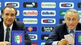 “زلزال” في إيطاليا.. إستقالة المدرب الوطني ورئيس اتحاد الكرة