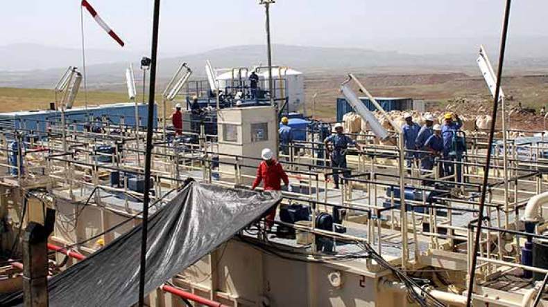 عمال الشركات البترولية في حاسي مسعود يتهمون النقابات بالخيانة