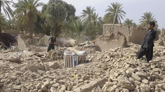 ارتفاع حصيلة زلزال باكستان إلى 350 قتيل