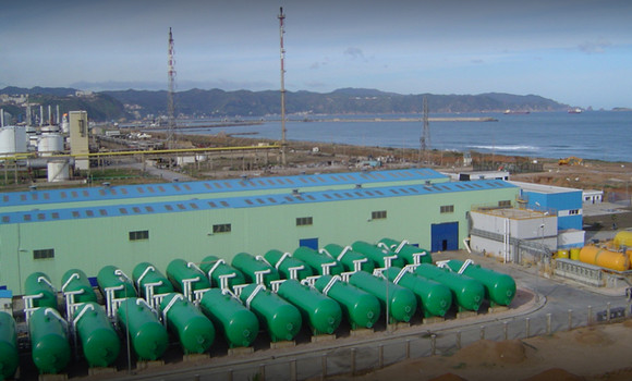 Arrêt de la station de dessalement: le ministère des Ressources en eau dépose une plainte