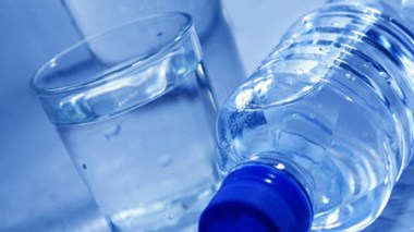 En Algérie,le prix de l’eau minérale plus cher que celui du carburant