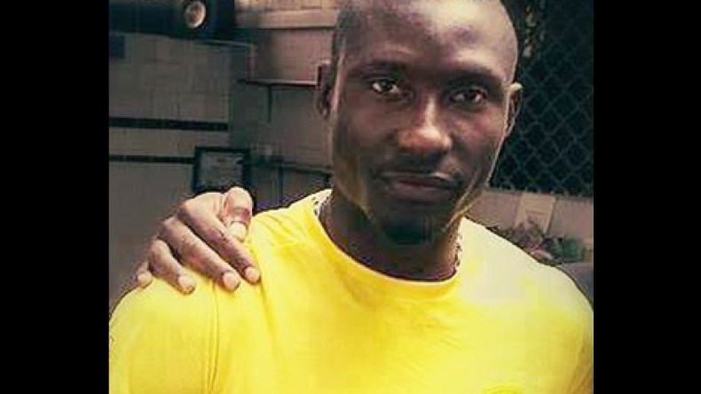 فنانون يطلقون “هاشتاغ” على “فايس بوك” تحت عنوان “الشعب الجزائري يريد إيقاف بطولة العار المنحرفة لكرة القدم”