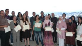 18 صحفيا جزائريا يتسلمون شهاداتهم من المركز الفرنسي للصحافة