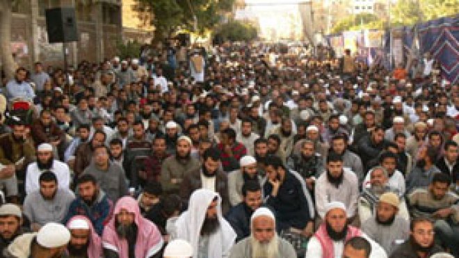 السلفيون: سننظف‭ ‬مصر‭ ‬من‭ ‬قاذورات‭ ‬الأحزاب