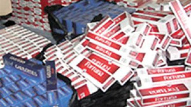 قاصر‭ ‬يقود‭ ‬عصابة‭ ‬لتهريب‭ ‬السجائر‭ ‬الأجنبية‭ ‬بورڤلة‭ ‬