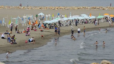 Des hôtels autorisés à exploiter les plages