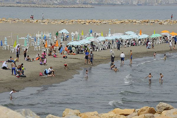 Des hôtels autorisés à exploiter les plages