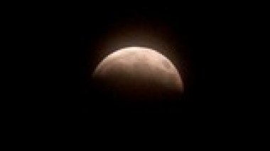 Eclipse lunaire partielle observée en Algérie
