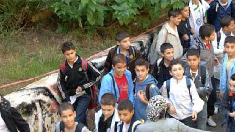 تأجيل الامتحانات عبر 14 ولاية اجتاحتها العاصفة الثلجية