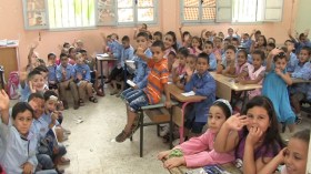 الاكتظاظ بمدارس البويرة يجبر المسؤولين على العودة لنظام الدوامين