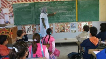 يا دعاة العامّية هكذا كونوا أو لا تكونوا!!