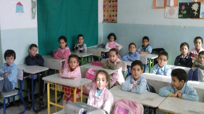 التدريس بالعامية مسخ لفكر الجيل الناشئ وتسميم لوجدانه..!