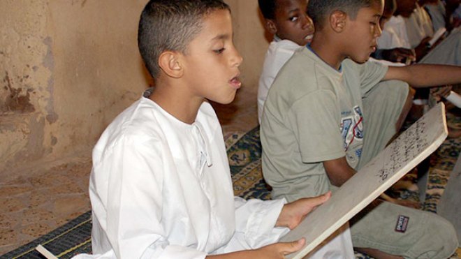 الوالي المنتدب لباب الوادي “يحرم” الأئمة من تكريم حفظة القرآن!