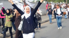 التلاميذ يخرجون للشارع بالعاصمة ويقاطعون الدراسة