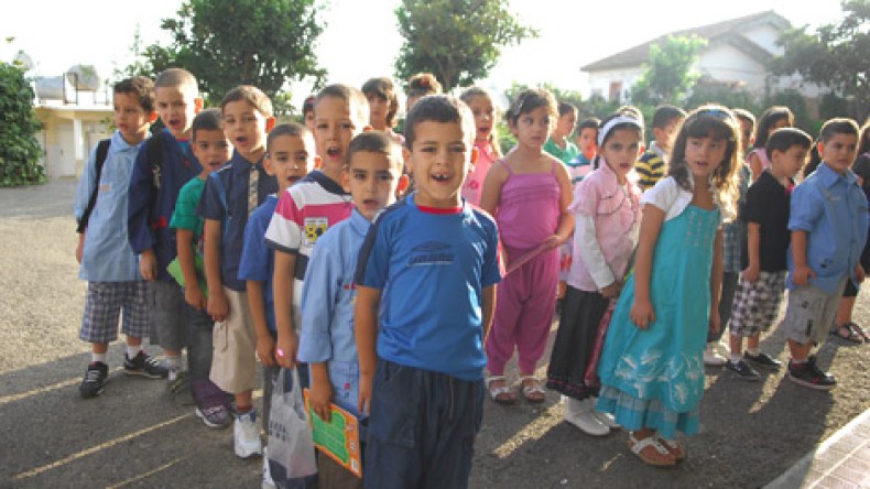 ضعف‮ ‬التلاميذ‮ ‬سببه‮ ‬ضعف‮ ‬مستوى‮ ‬المعلمين‮ ‬والأساتذة