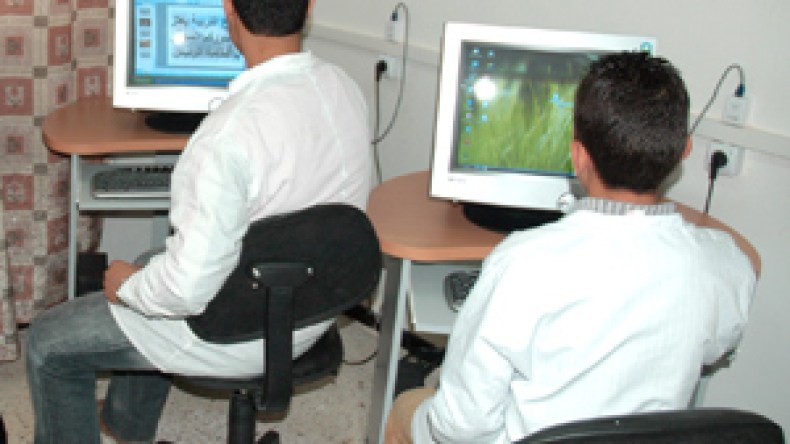 الجزائر تتصدر الدول العربية من حيث سرعة التحميل من الأنترنت