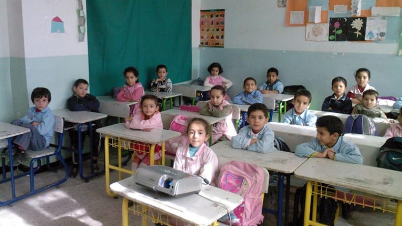 “مشكل مالي” يجمّد منح أرامل وأيتام موظفي قطاع التربية