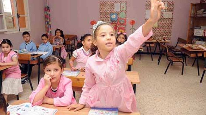 وزارة التربية الوطنية تتراجع وتفتتح الموسم الدراسي بدرس عن حبّ الوطن