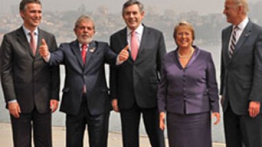 World leaders urge economic reform