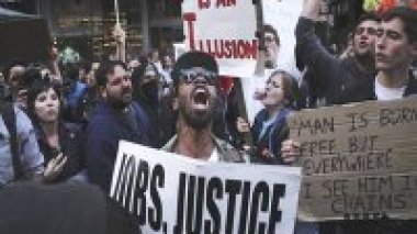 L’économie mondiale secouée en 2011 par la crise des dettes publiques des pays riches