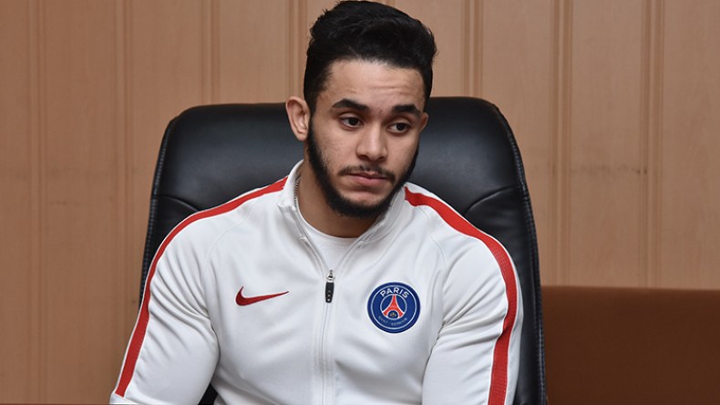 بطل إفريقي يتحدى واقعه الاجتماعي ويوجه هذه الرسالة لسواكري