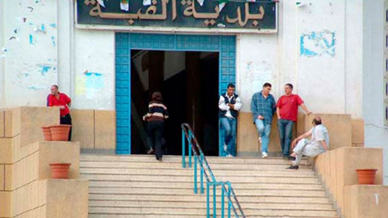 13 عائلة بالقبة تواجه مصير الطرد إلى الشارع هذا الإثنين