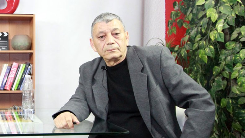 أرحب بإنجاز فيلم عن الجزائر.. ولم لا؟