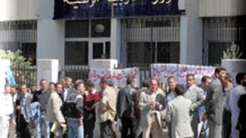 مقترحات “السناباست” في ملف التعويضات سترفع أجور الأساتذة إلى 10 ملايين