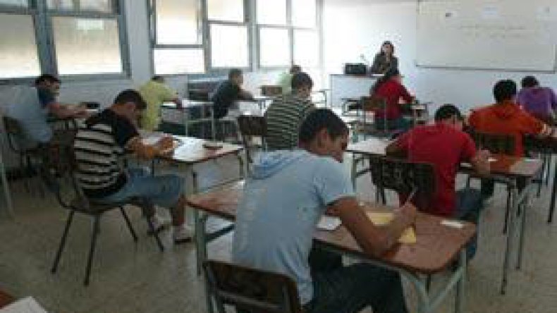 تلاميذ تاهوا بين المؤسسات بحثا عن مراكز الامتحان