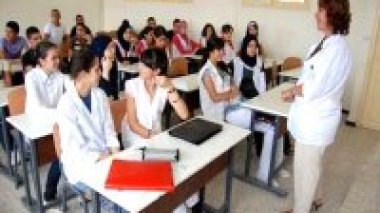 Education : plus de 600.000 travailleurs choisissent mercredi l’option de la gestion des fonds des œuvres sociales