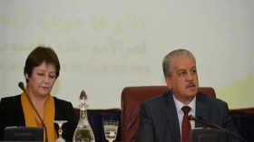 سلال يحذّر من “تسييس” المدرسة الجزائرية